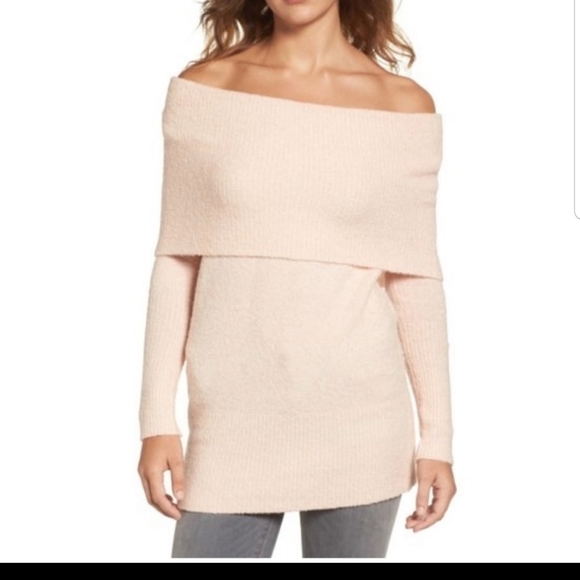 TROUVE Off the Shoulder Tunic Sweater in Pink Hero - Picture 2 of 14